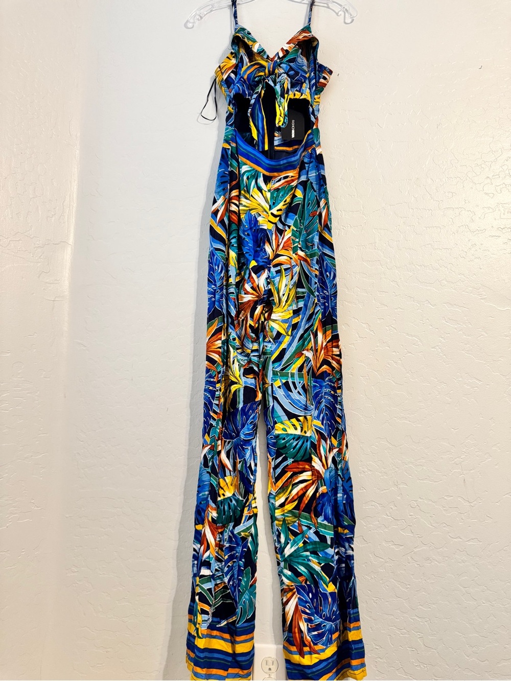 NWT Fashion Nova Tropical Print Wide-Leg Jumpsuit One-Piece V-Neck Sleeveless S